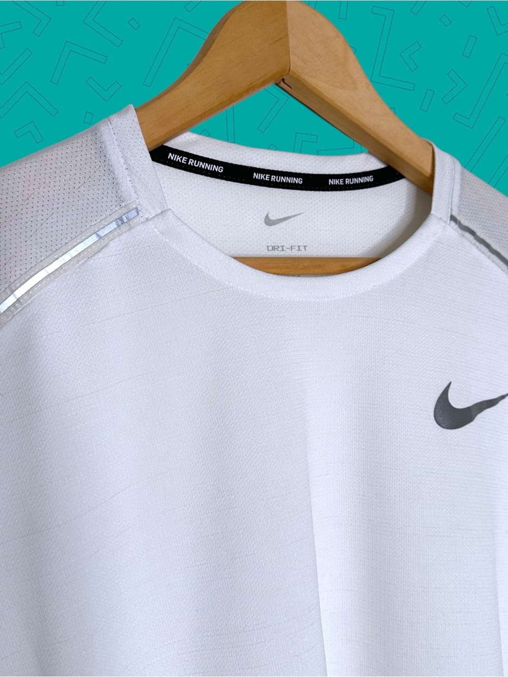 Nike Dri-FIT Miler Running Shirt